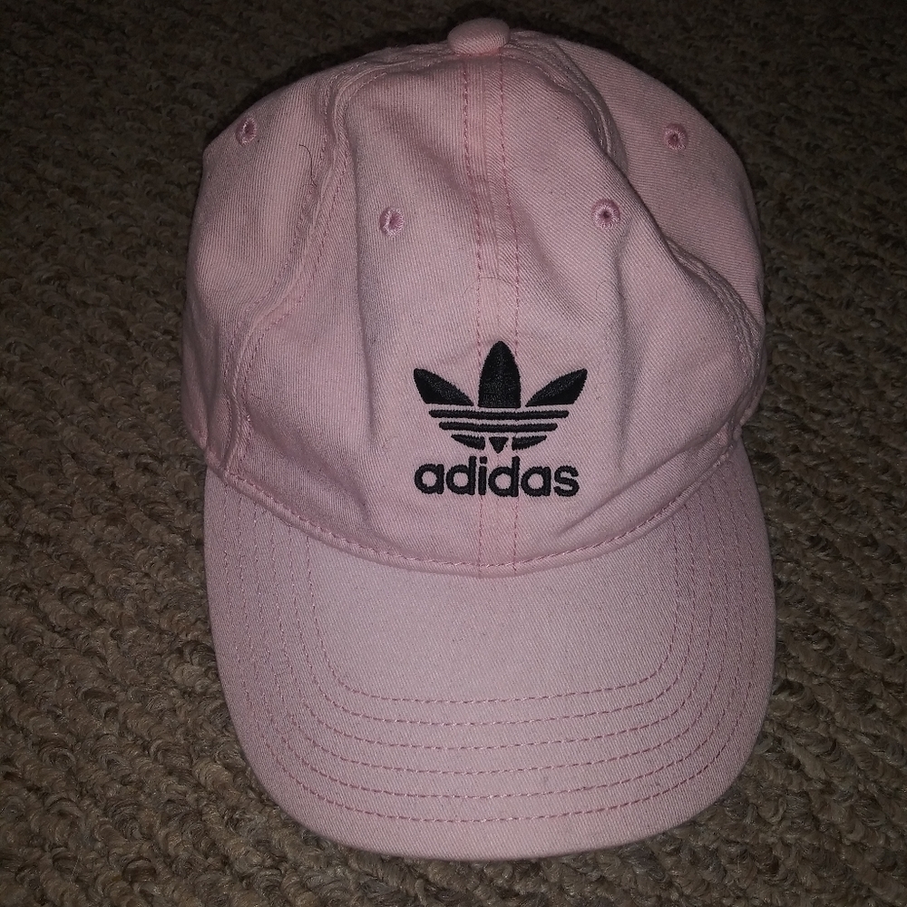 Adidas one size fits all baseball hat